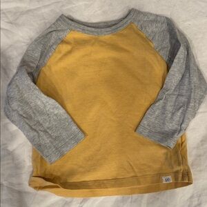 GAP Mustard and Gray Raglan Shirt